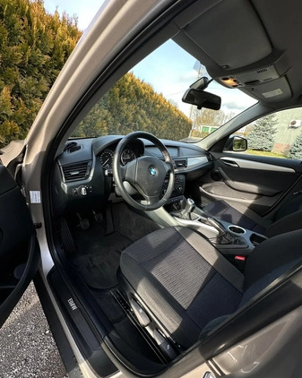 BMW X1 cena 49999 przebieg: 149500, rok produkcji 2014 z Zawiercie małe 596